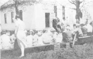 harrisburgschoolpicnic1926.jpg