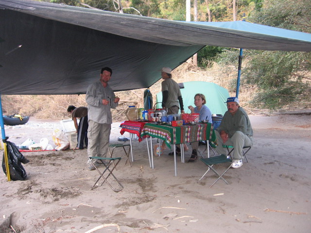 Mike Gatons, Fico, Sally Love, & Wayne Carey (photo by Paul Johnson)