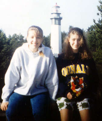 ythgrp-fl-2girls-lths-337x400clautoq10copy.jpg