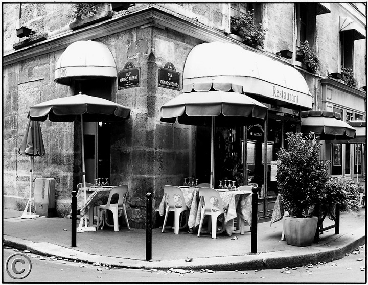 ParisCafe034.jpeg