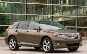 2009-toyota-venza-front-three-quarter.jpg