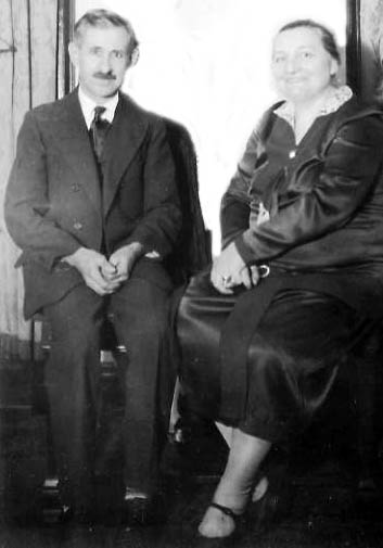 Josef Helfer and Katalin Schnur