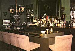 Roxie's Lounge
