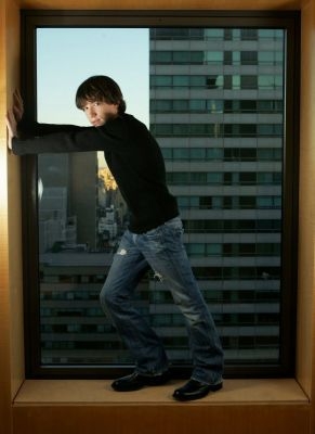 liamaikenposing.jpg