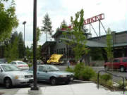 2006_0722CentMktg0001.jpg