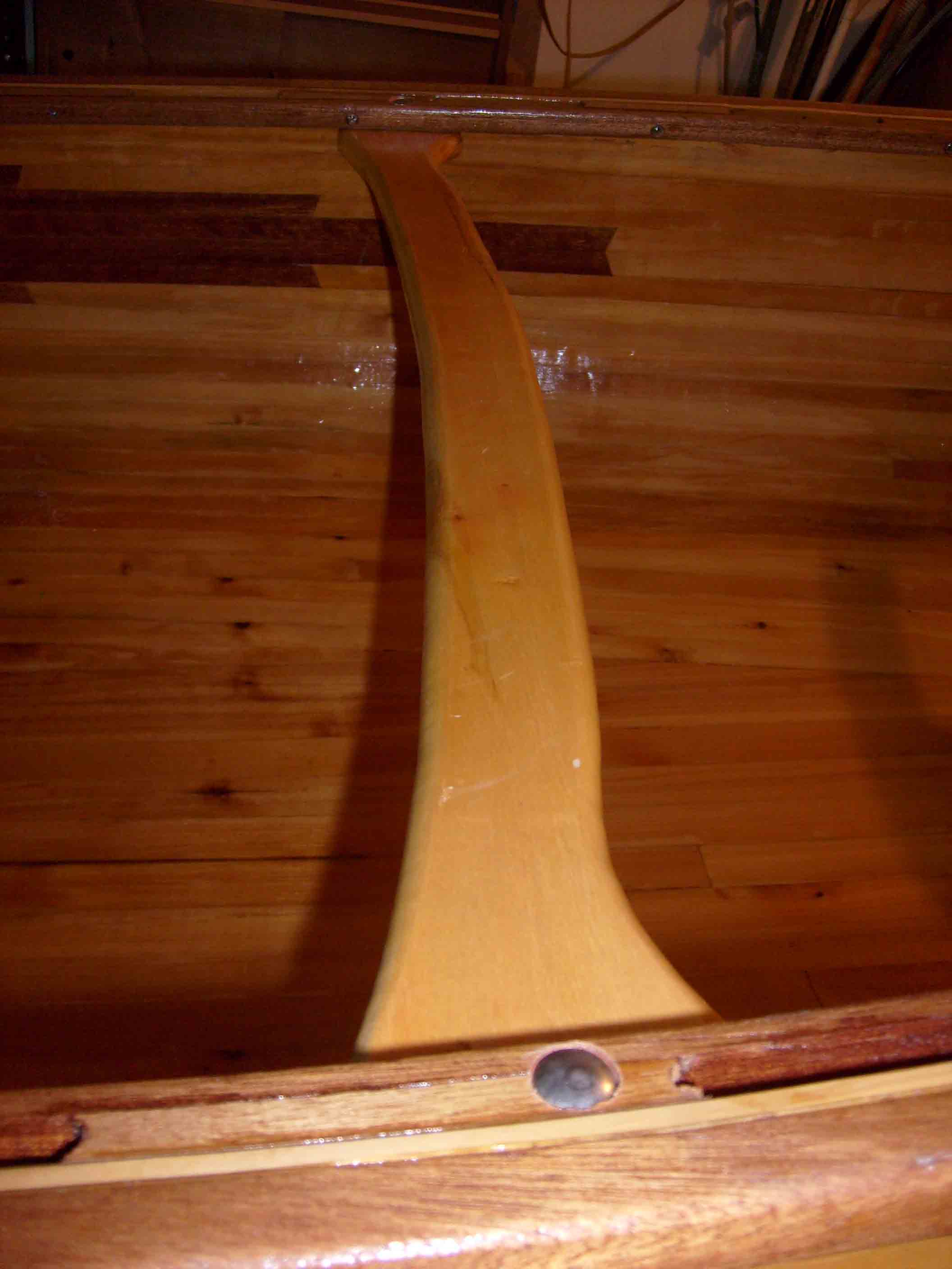 Canoe6thwart.jpg