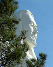 ChristOfTheOzarks.jpg