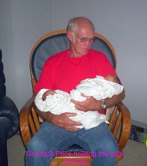 Grandpa_with_the_girls.jpg