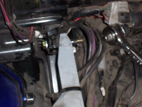 New_Bolt_in_Saddlebag_sub_frame.jpg