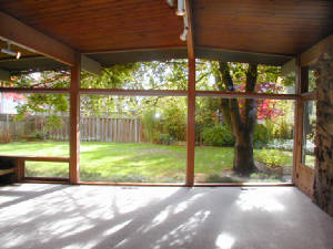 129196inchwindowstoyard.jpg