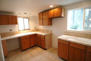 527Kitchen.jpg