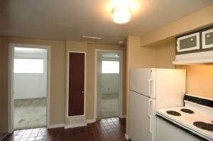 531-2hall.jpg