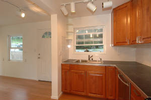 8183kitchenfrontdoor.jpg