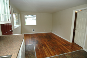 4inchliving529.2.jpg
