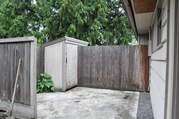531-1patio.jpg
