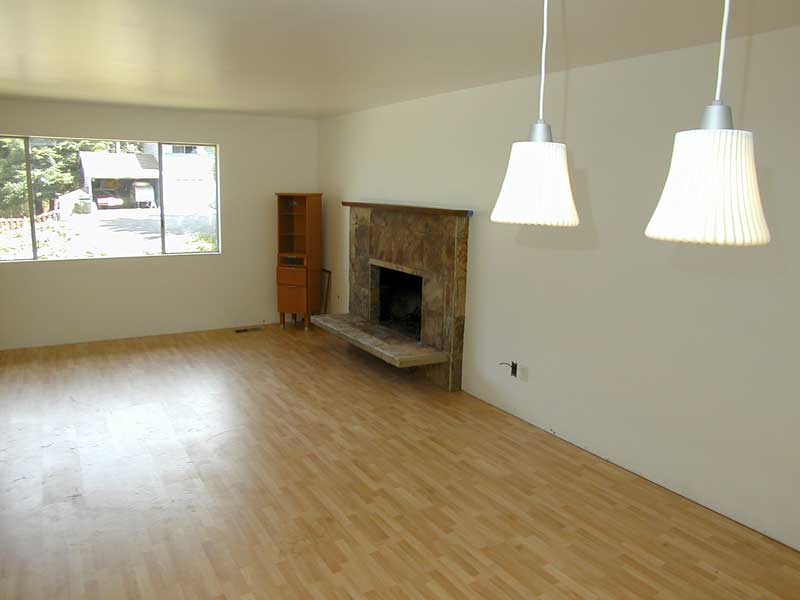 fireplace-upstairs.jpg