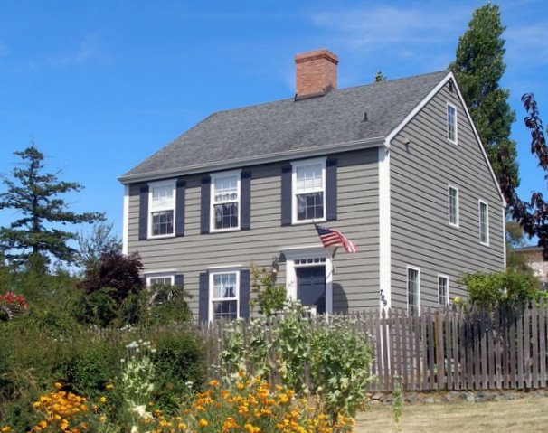 housenextdoorcovershot.JPG