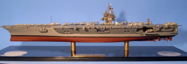 Port side view of the completed model.