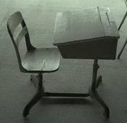 desk2a.jpg