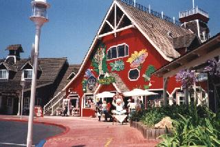 Monkey barn at Shoreline Village