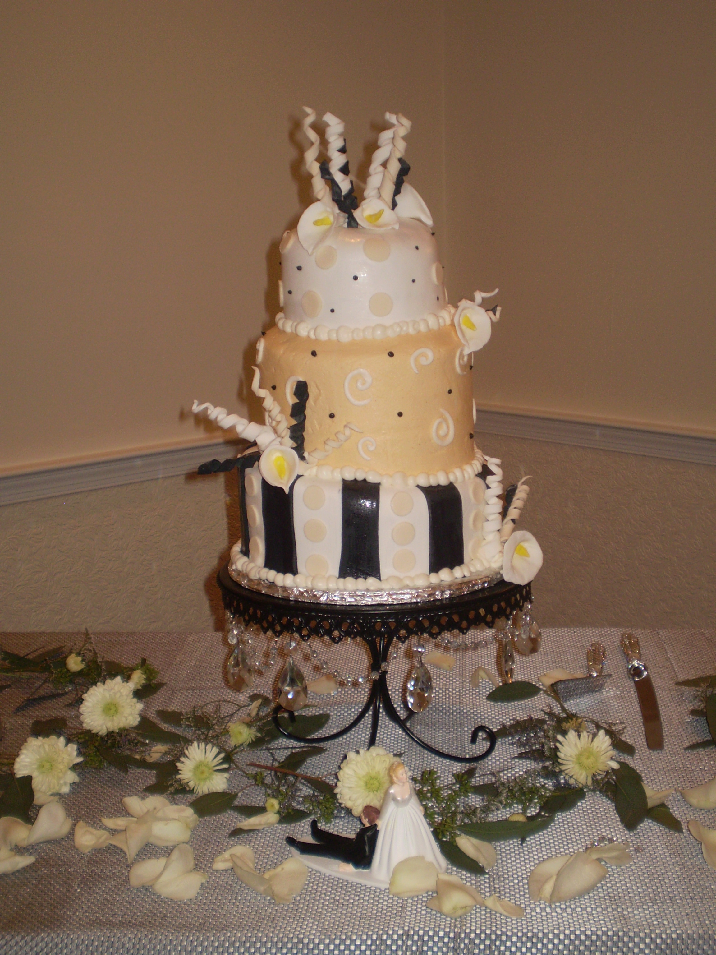 crazywedding.JPG