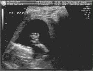 baby_waving.jpg
