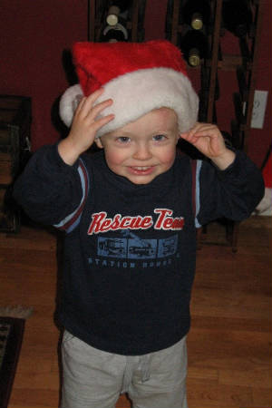 reeves_santa_hat.jpg