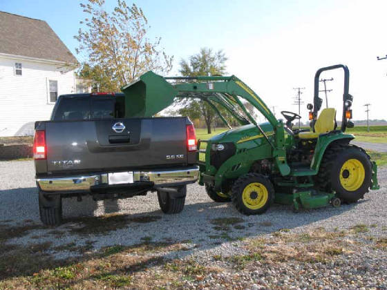 nissandeere1.jpg