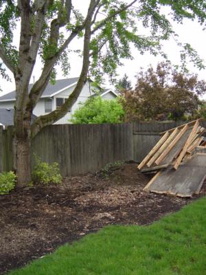 Playhouse removed, May 2008