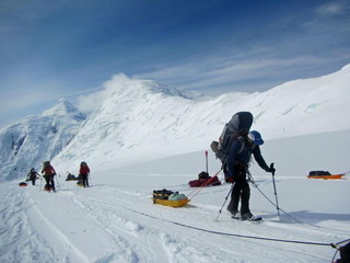 Climbing to 11,000' Camp (photo by Guru)